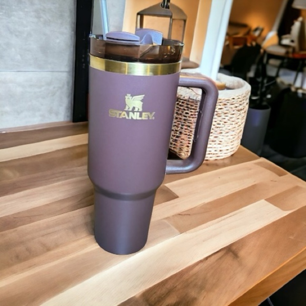Stanley Tumbler Brown / Gold